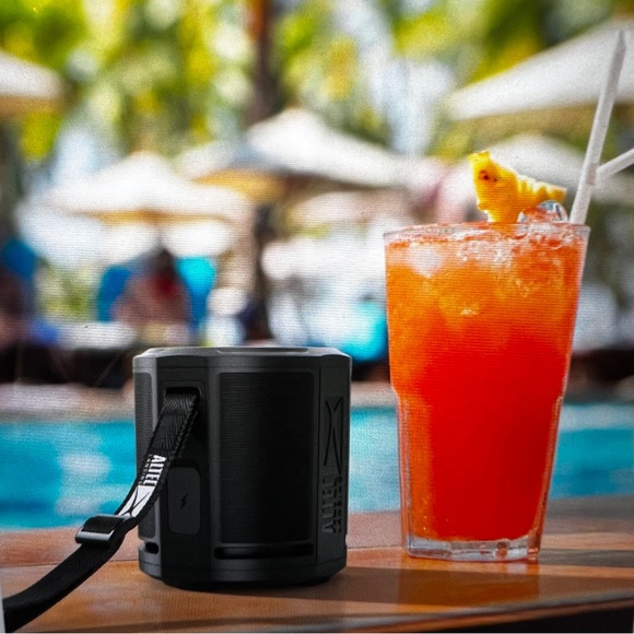 Altec Lansing Hydra Orbit Waterproof Wireless Speaker brand new sealed box - Picture 8 of 8